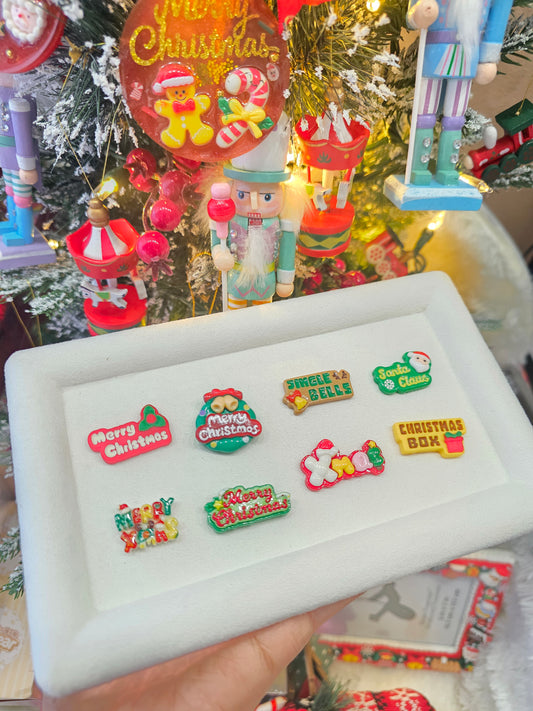 Christmas Resin ✨️ 10 pcs - Mixed styles