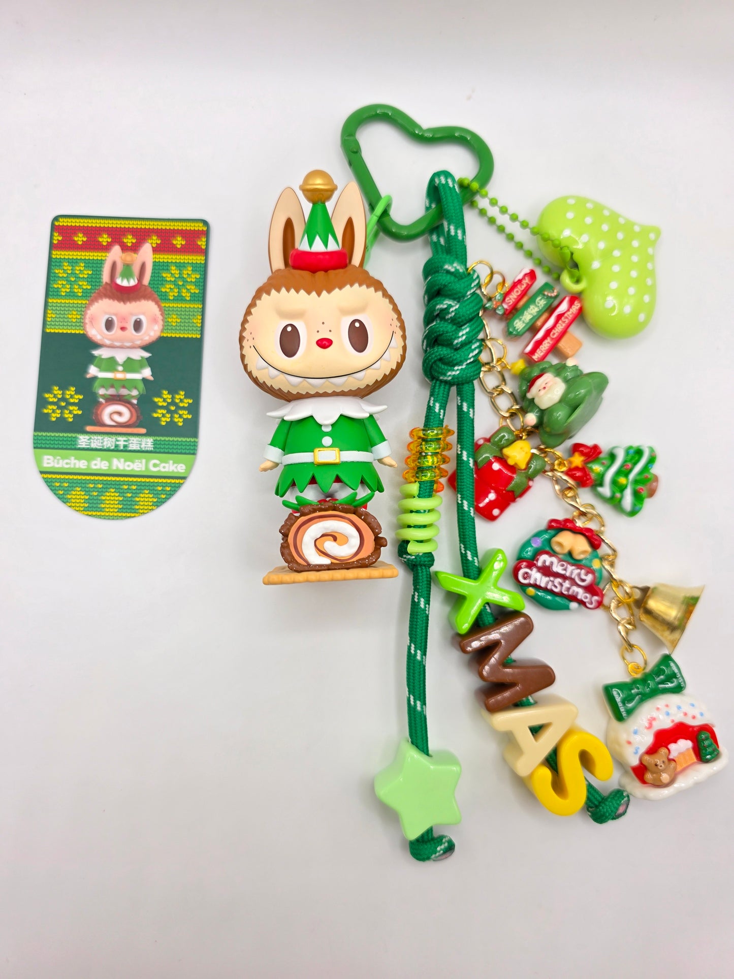 Buche de Noel Cake 🎂 - Labubu